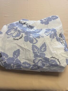 Tommy Hillfinger Queen Fitted Sheet ONLY Logo White Blue Hula Girl Hawaiian